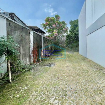 Disewa Gudang  strategis dekat sriwedari, solo