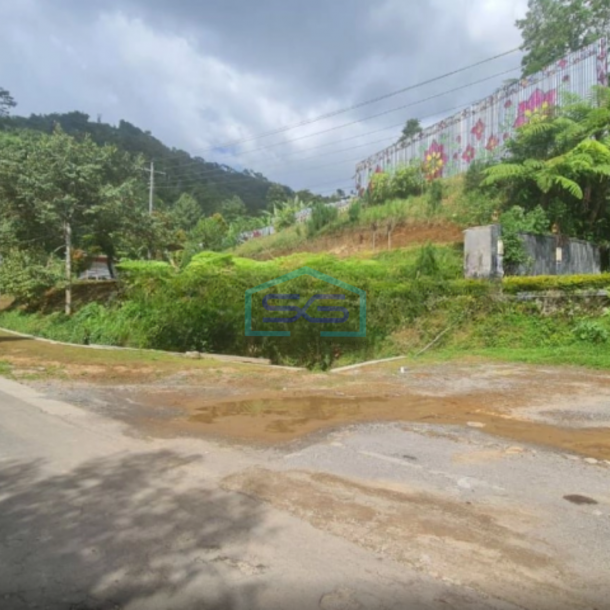 Dijual Tanah Bagus Untuk Usaha di Kemuning Ngargoyoso Karanganyar Solo LT 1370m2-3