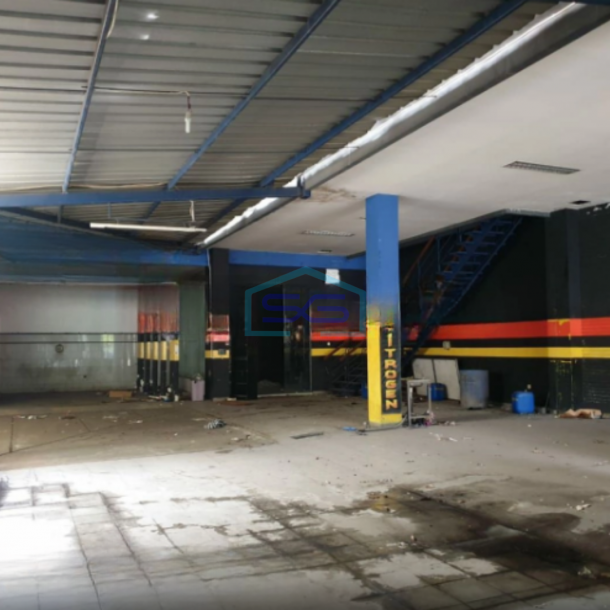 Dijual Ruko Siap Pakai Bekas Salon Mobil Di Jl. Adisucipto Solo LT 576m2 Karanganyar Jawa Tengah-4