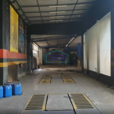 Dijual Ruko Siap Pakai Bekas Salon Mobil Di Jl. Adisucipto Solo LT 576m2 Karanganyar Jawa Tengah