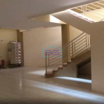 Dijual Ruko Strategis Dekat Jalan Slamet Riyadi Solo Bebas Banjir LB 1180m2