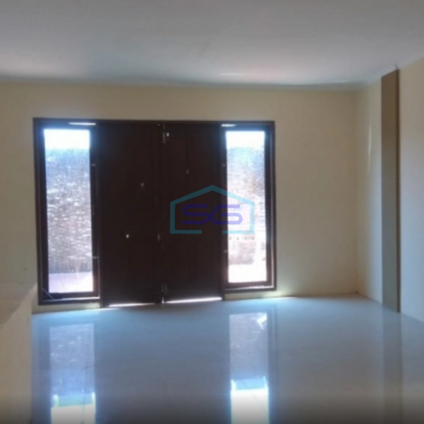 Dijual Ruko Strategis Dekat Jalan Slamet Riyadi Solo Bebas Banjir LB 1180m2-4