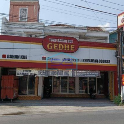 Dijual Ruko bagus 2 lantai di Gentan, solo