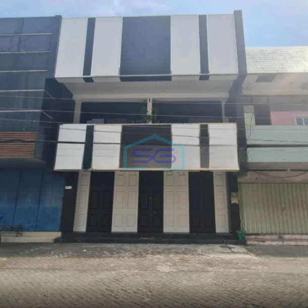 Dijual Ruko Ddengan Interior Terbaik dan Termewah di Pusat Pertokoan dan Perkantoran Solo Baru LB 200m2-1