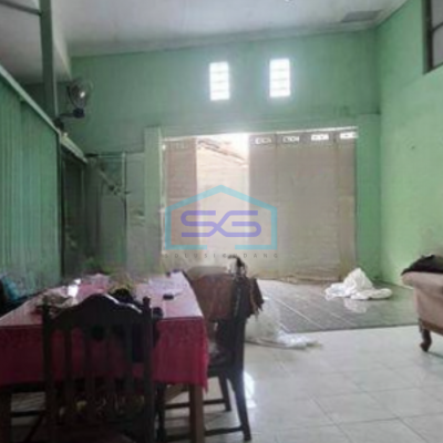 Dijual Gudang strategis siap pakai di jalan untung suropati pasar kliwon solo