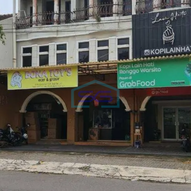 Dijual Ruko bagus strategis 3 lantai pusat kota solo-2