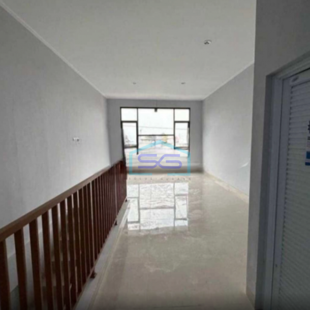 Dijual Ruko Baru Strategis Dekat Jalan Yos Sudarso Kratonan Serengan Solo LB 101m2-3