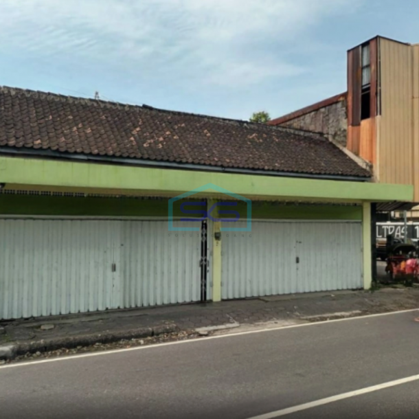 Dijual Ruko Strategis Pinggir Jalan Raya Yos Sudarso Solo Luas 420m2-1