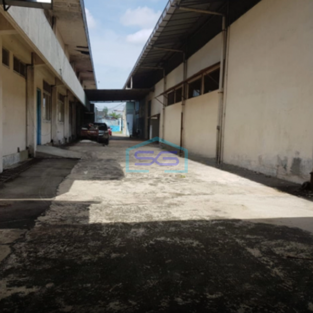 Dijual Gudang Atau Pabrik Strategis Pinggir Jalan Raya Sumpah Pemuda Solo LB 4600m2-2