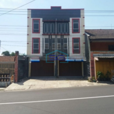 Dijual Ruko Baru Sangat Strategis 3 Lantai di Jl Sumpah Pemuda Mojosongo Solo LB 242m2