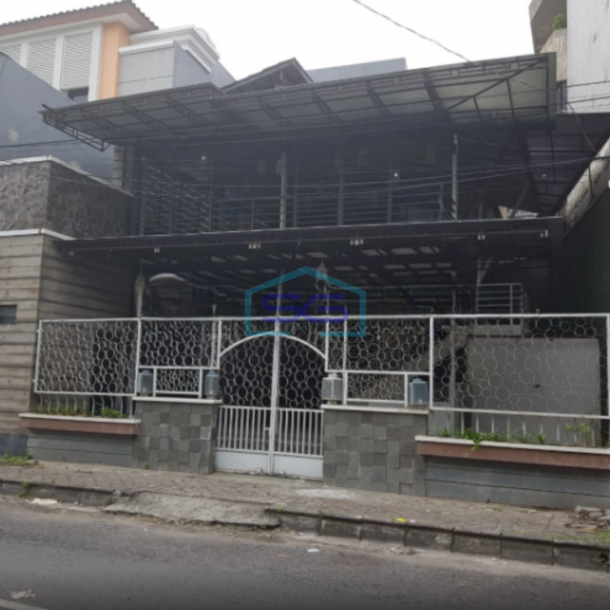 Dijual Ruko Strategis Di Keprabon Dekat Jalan Slamet Riyadi Solo LB 260m2-1