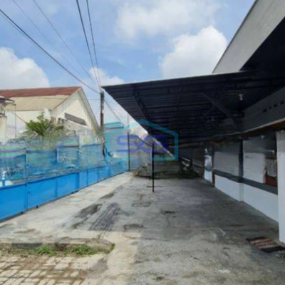 Dijual Gudang strategis dekat jalan slamet riyadi dan mall solo paragon