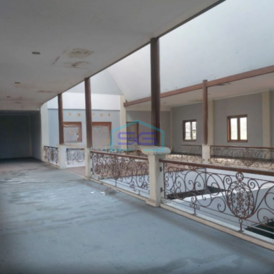 Dijual Ruang Usaha Strategis Dekat Klodran Solo LB 1050m2 Cocok Untuk Kantor