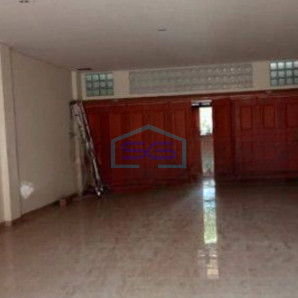 Dijual Ruko 3 lantai di jalan dr rajiman solo dekat pasar klewer-1