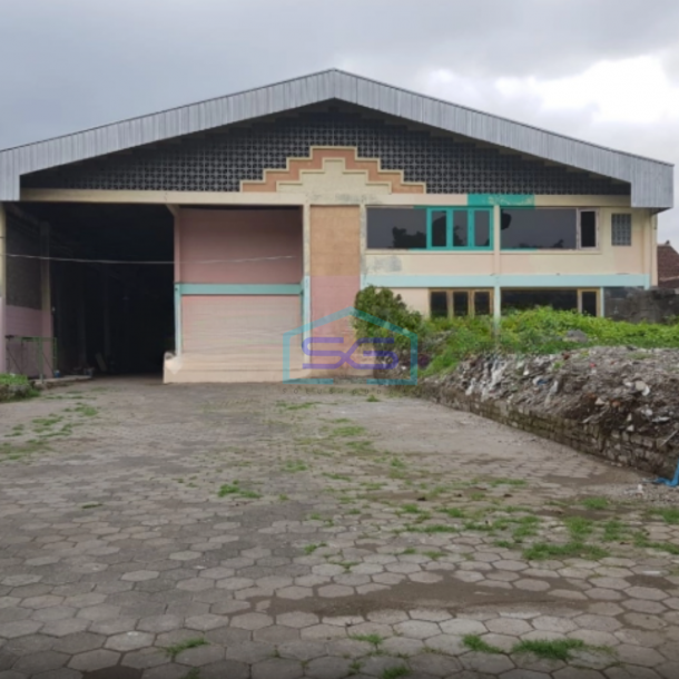 Dijual Gudang Eksklusif Lokasi Strategis Dekat Jalan Raya Solo Prambanan Klaten Jawa Tengah LT 3760m2-2
