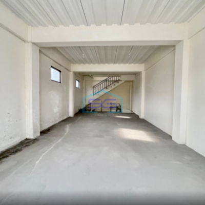 Disewakan Ruko Strategis di Jalan Adisucipto Colomadu Solo LB 325m2-3