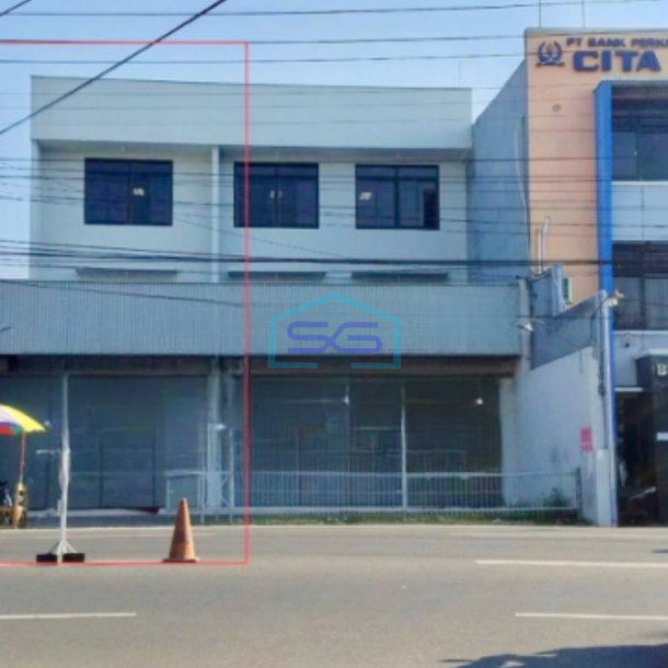 Disewakan Ruko Strategis di Jalan Adisucipto Colomadu Solo LB 325m2-1