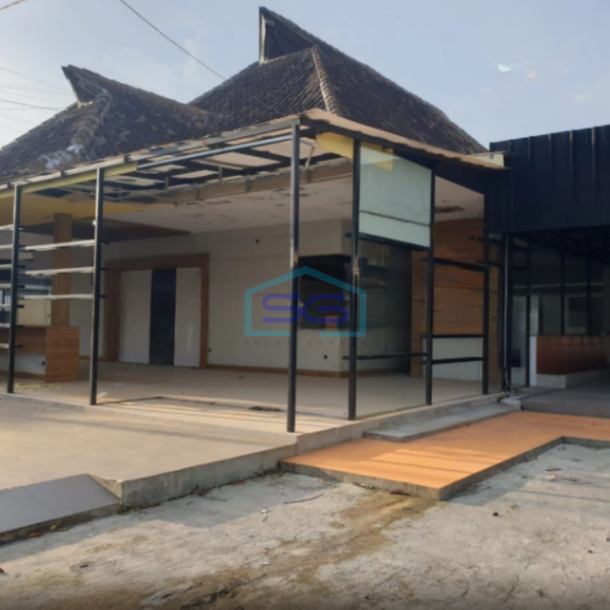 Disewakan Ruang Usaha Strategis Akses Jalan Lebar Dekat Solo Paragon LB 400m2-1