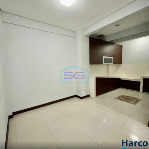 Disewakan Ruko 3 Lantai Lokasi Strategis di Jl. Slamet Riyadi Solo LB 495m2-2