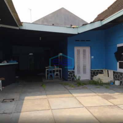 Disewakan Ruang Usaha Dekat Grandmall Solo Luas Bangunan 300m2