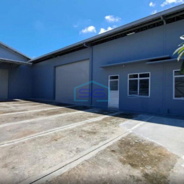 Disewakan Gudang Akses Kontainer Dekat Pintu Toll Klodran di Jalan Adisucipto Solo LT 750m2-1