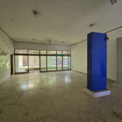 Disewakan Ruang Usaha Strategis Pusat Kota Solo Luas Bangunan 650m2