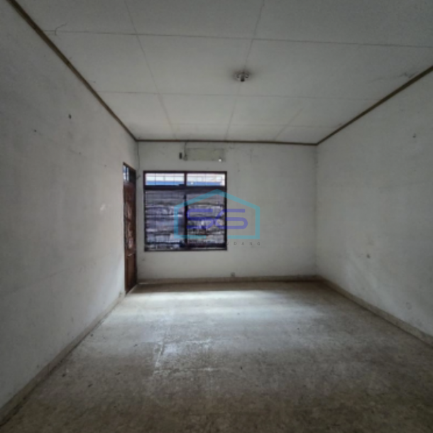 Disewakan Ruang Usaha Strategis Pusat Kota Solo Luas Bangunan 650m2-4