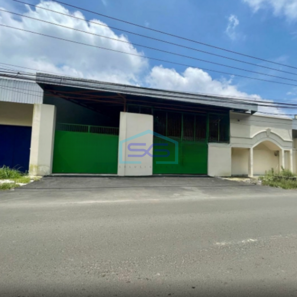 Disewakan Gudang Pinggir Jalan Akses Kontainer Di Solo Luas 750m2-1