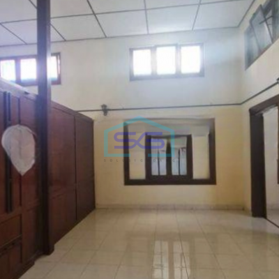 Disewa Gudang  strategis dekat slamet riyadi dan pasar klewer solo