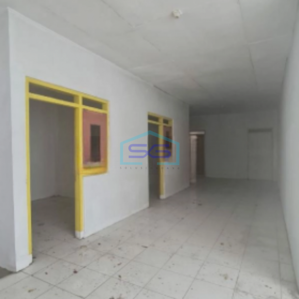 Disewakan Ruko Strategis Siap Pakai 2 Lantai di Pusat Solo Baru LB 500m2-5