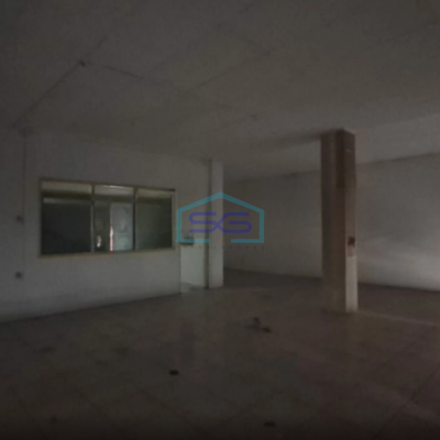 Disewakan Ruko Strategis Siap Pakai 2 Lantai di Pusat Solo Baru LB 500m2