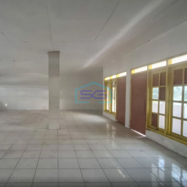 Disewakan Ruko Strategis Siap Pakai 2 Lantai di Pusat Solo Baru LB 500m2-2