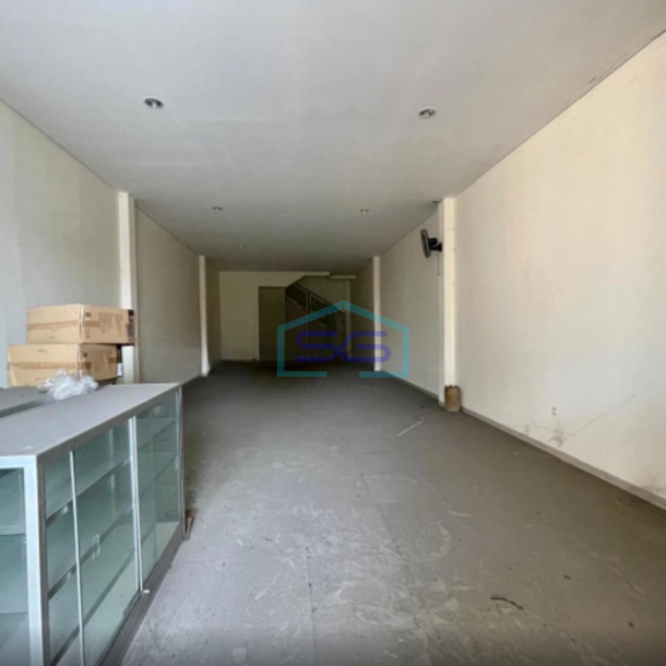 Disewakan Ruko 2 Lantai Strategis di Jalan Ir Juanda Solo LB 354m2-5