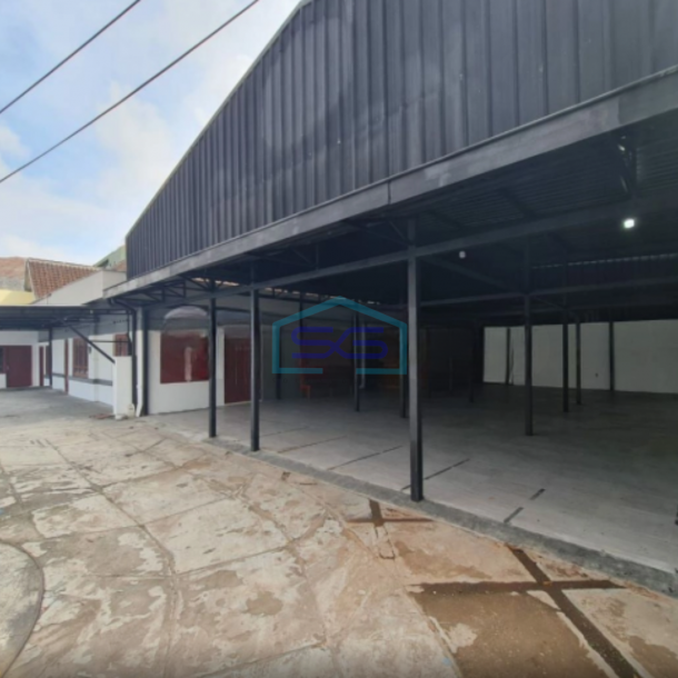 Dijual Ruang Usaha Strategis Dekat Jalan Slamet Riyadi Banjarsari Solo Luas Tanah 683m2-7