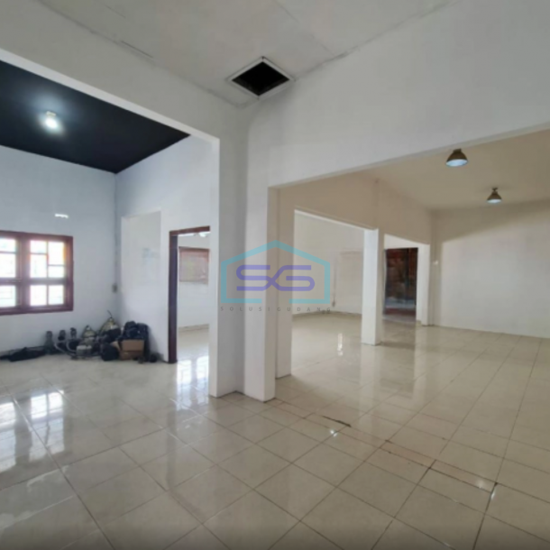 Dijual Ruang Usaha Strategis Dekat Jalan Slamet Riyadi Banjarsari Solo Luas Tanah 683m2-5