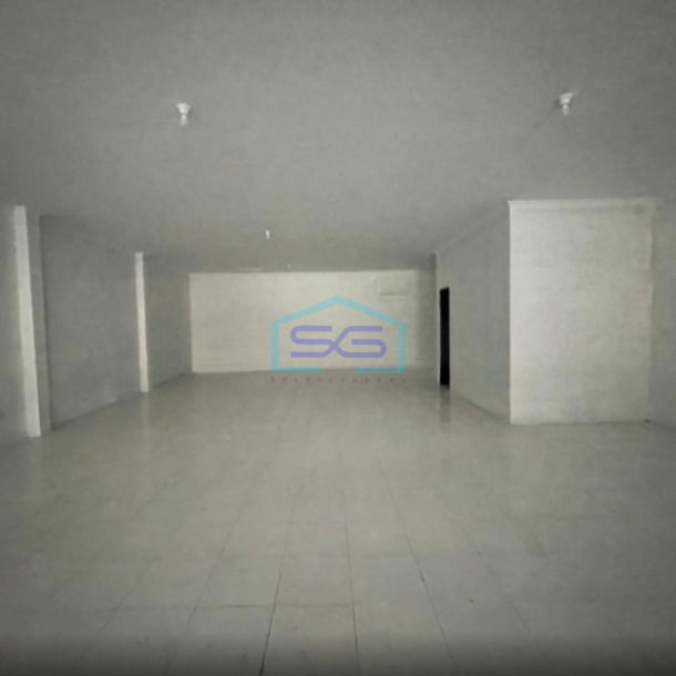 Disewakan Ruko 2 Lantai Lokasi Strategis Di Tengah Kota Solo Cocok Untuk Ruang Usaha, Atau Gudang-6