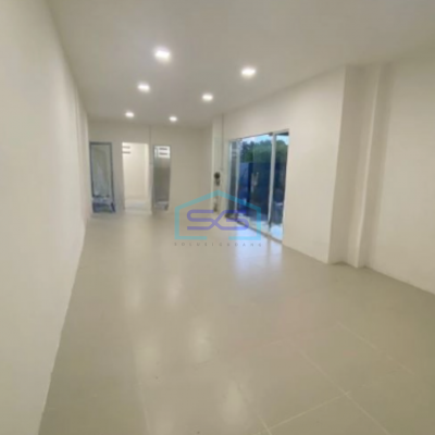 Dijual Gudang Akses Container 40 Feet Luas Tanah  2000 m² Lokasi Sepatan Tangerang