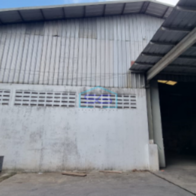 Disewakan Gudang Luas Bangunan 1000 m2 Lokasi Cipondoh Tangerang