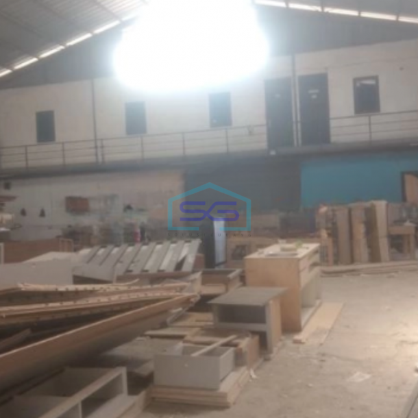 Disewakan Gudang Akses Container 40 Feet Luas Bangunan  600 m² Lokasi Cipondoh Tangerang-2