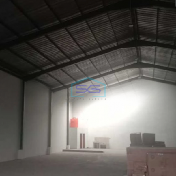 Disewakan Gudang Siap Pakai Luas Bangunan  590 m² Lokasi Cipondoh Tangerang-3