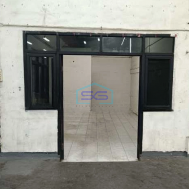 Disewakan Gudang Luas Bangunan 600 m² Lokasi Karawaci Tangerang Bebas Banjir-1