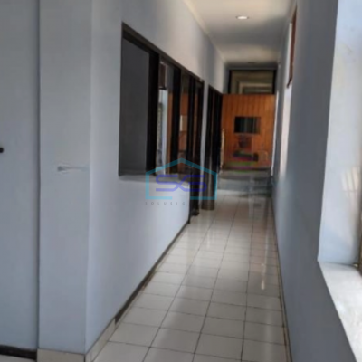 Dijual Ruang Usaha Luas Bangunan 352 m²  di Tambora Jakarta Barat