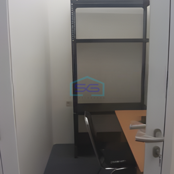 Dijual Gudang Luas Tanah  525 m² di Teluk Naga Tangerang-1