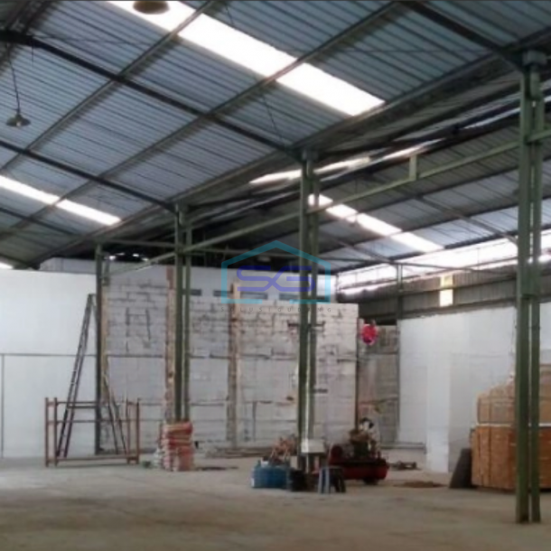 Dijual Gudang Lokasi Bebas Banjir Luas Tanah 1880 m² di Cikupa Tangerang-1