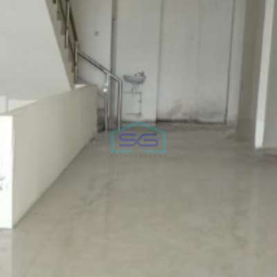 Disewakan Ruko Siap Pakai Luas Bangunan 190 m² di Jembatan Lima Jakarta Barat