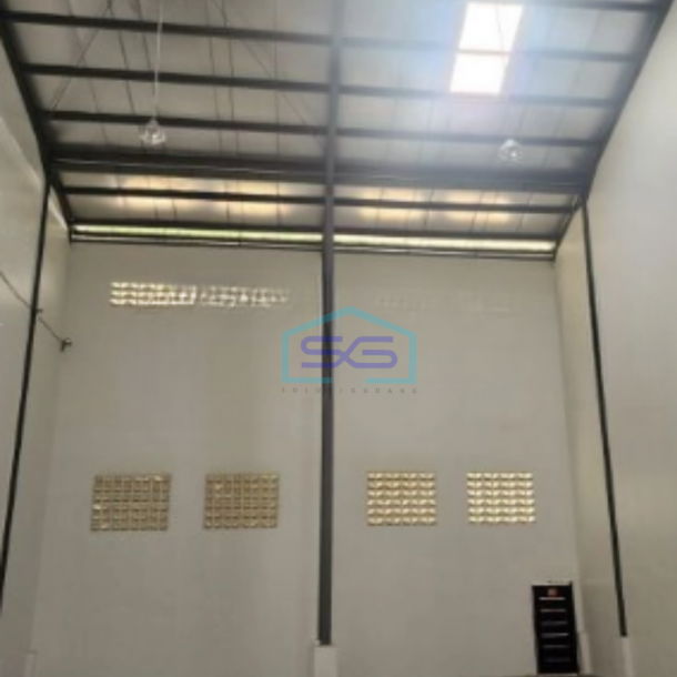 Disewakan Gudang Akses Container 40 Feet Luas Tanah 400 m² di Jakarta Barat-3