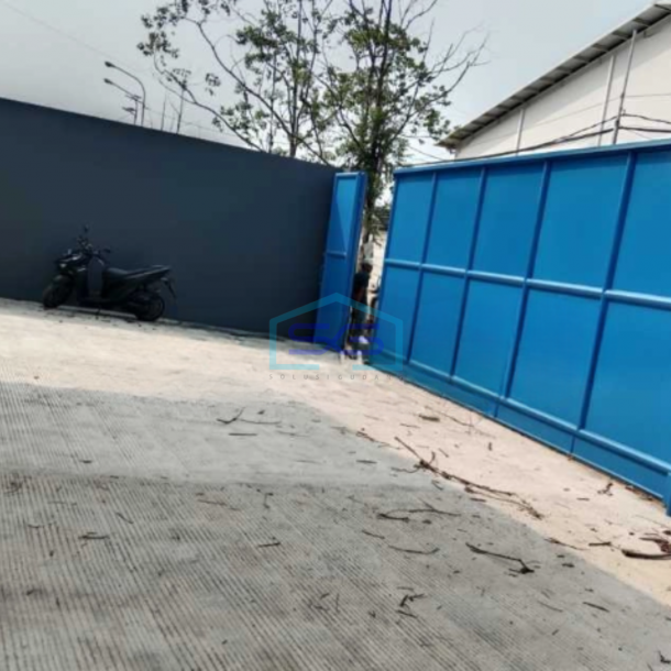 Disewakan Gudang Luas Bangunan 600 m² Lokasi Bebas Banjir di Tangerang-2