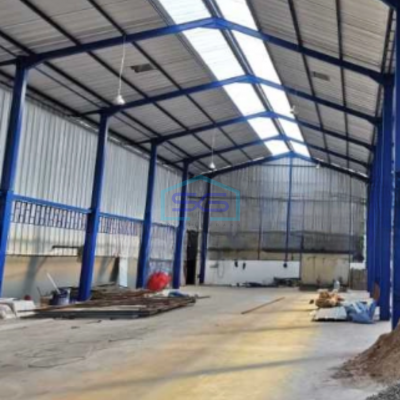 Disewakan Gudang Luas Bangunan 1500 m²  Ada Kantor di Cengkareng Jakarta Barat