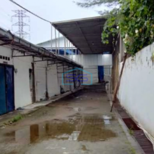 Disewakan Gudang Luas Bangunan 1500 m²  Ada Kantor di Cengkareng Jakarta Barat-2