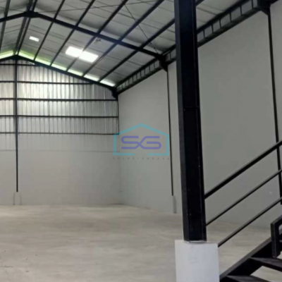 Disewakan Gudang Luas Tanah  486 m²  Akses Contaniner 40 Feet di Tangerang